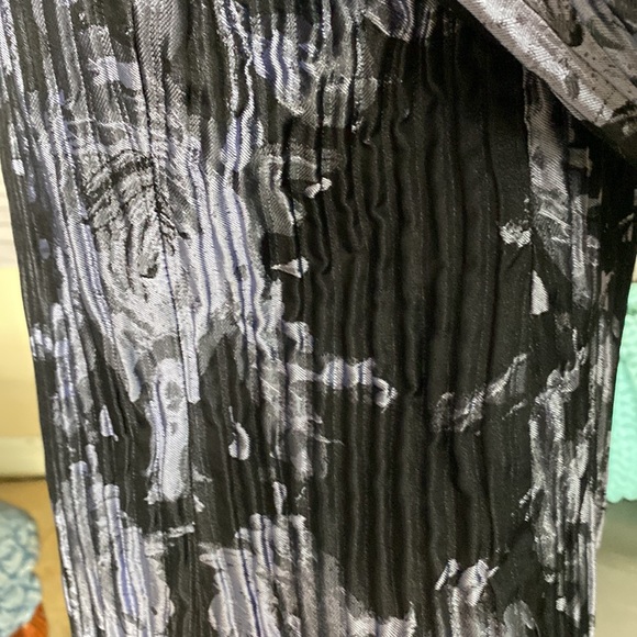 Armani Colllezioni Jacket size 10 - Picture 8 of 13